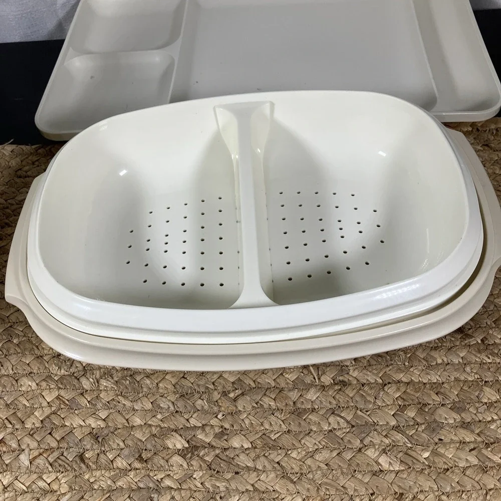 Vintage Tupperware Ivory Vegetable Microwave Steamer And Dining Tray